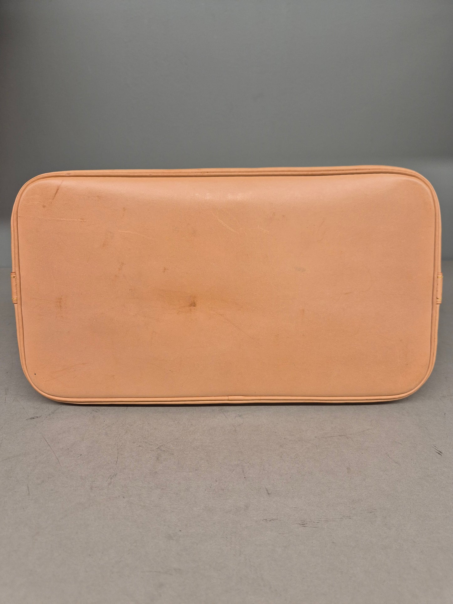 Louis Vuitton | Alma Code TH0937 | No. 4444