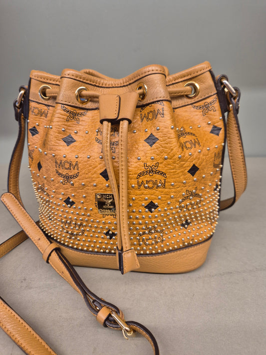 MCM | Beutel. klein | No. 4382