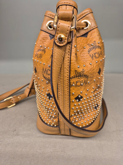 MCM | Beutel. klein | No. 4382