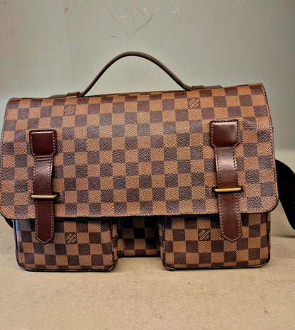 Louis Vuittion | Broadway | No. 4796