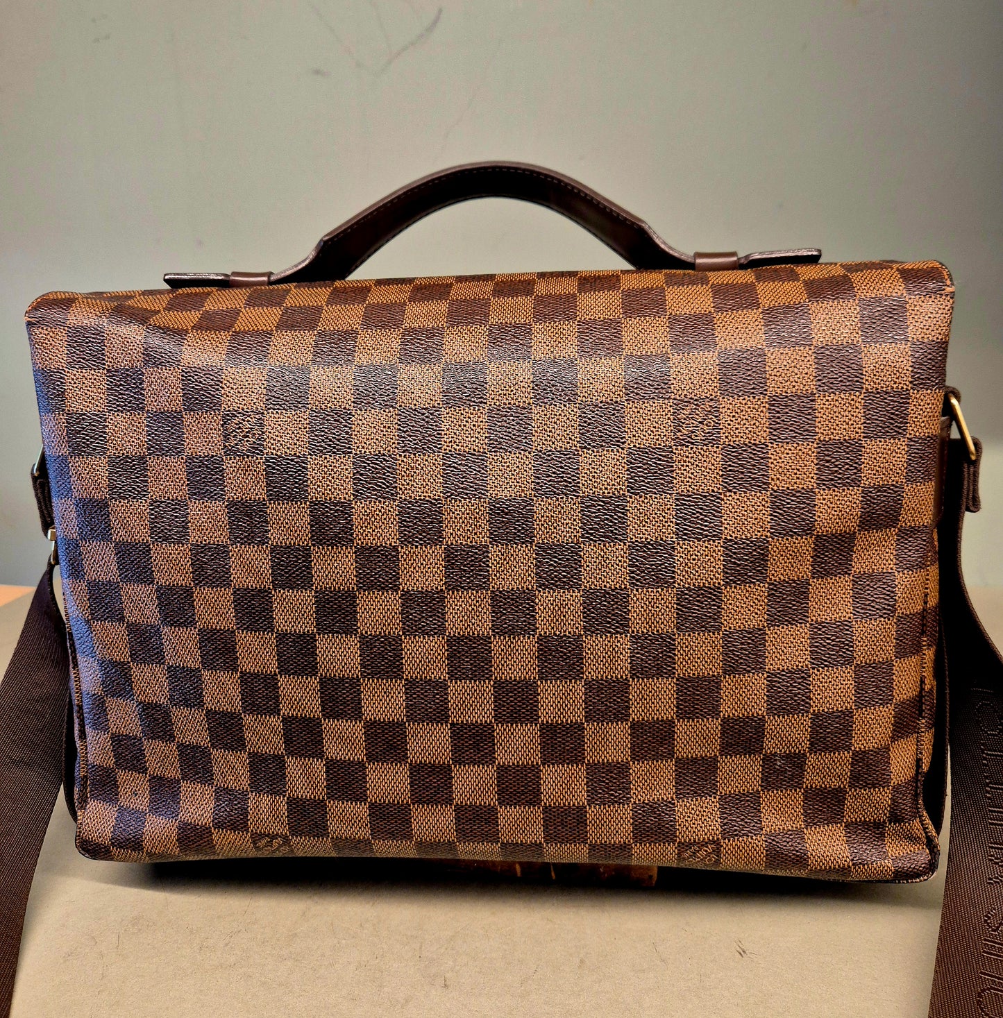 Louis Vuittion | Broadway | No. 4796