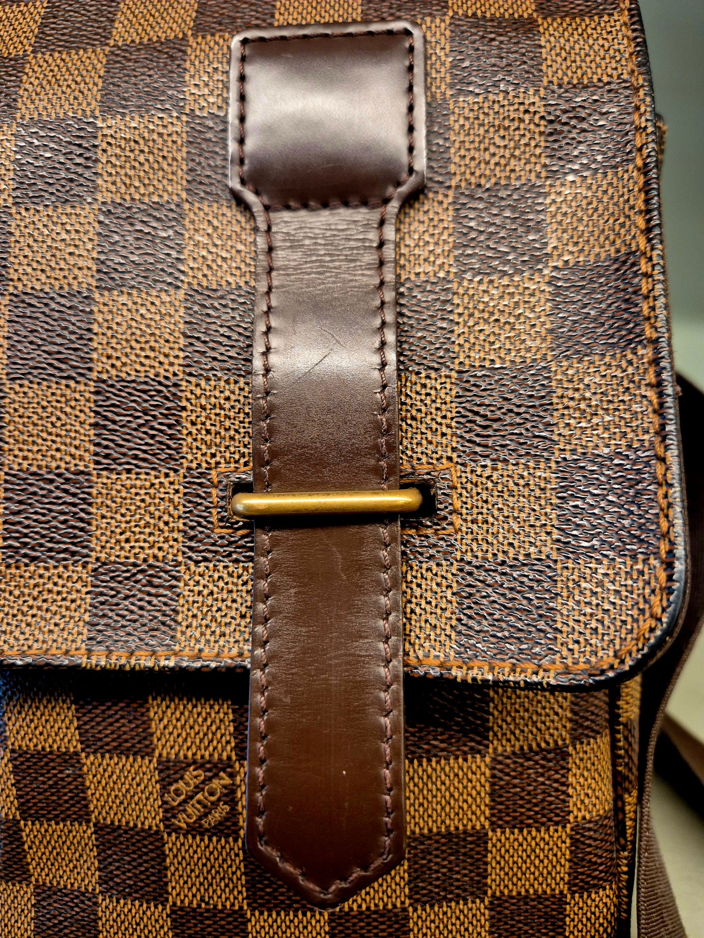 Louis Vuittion | Broadway | No. 4796