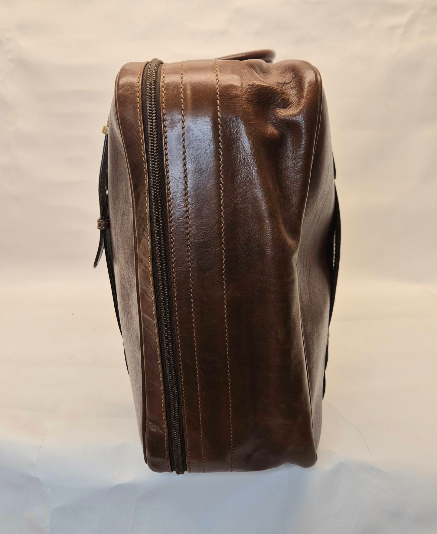 The Bridge | Weekender | No. 4359