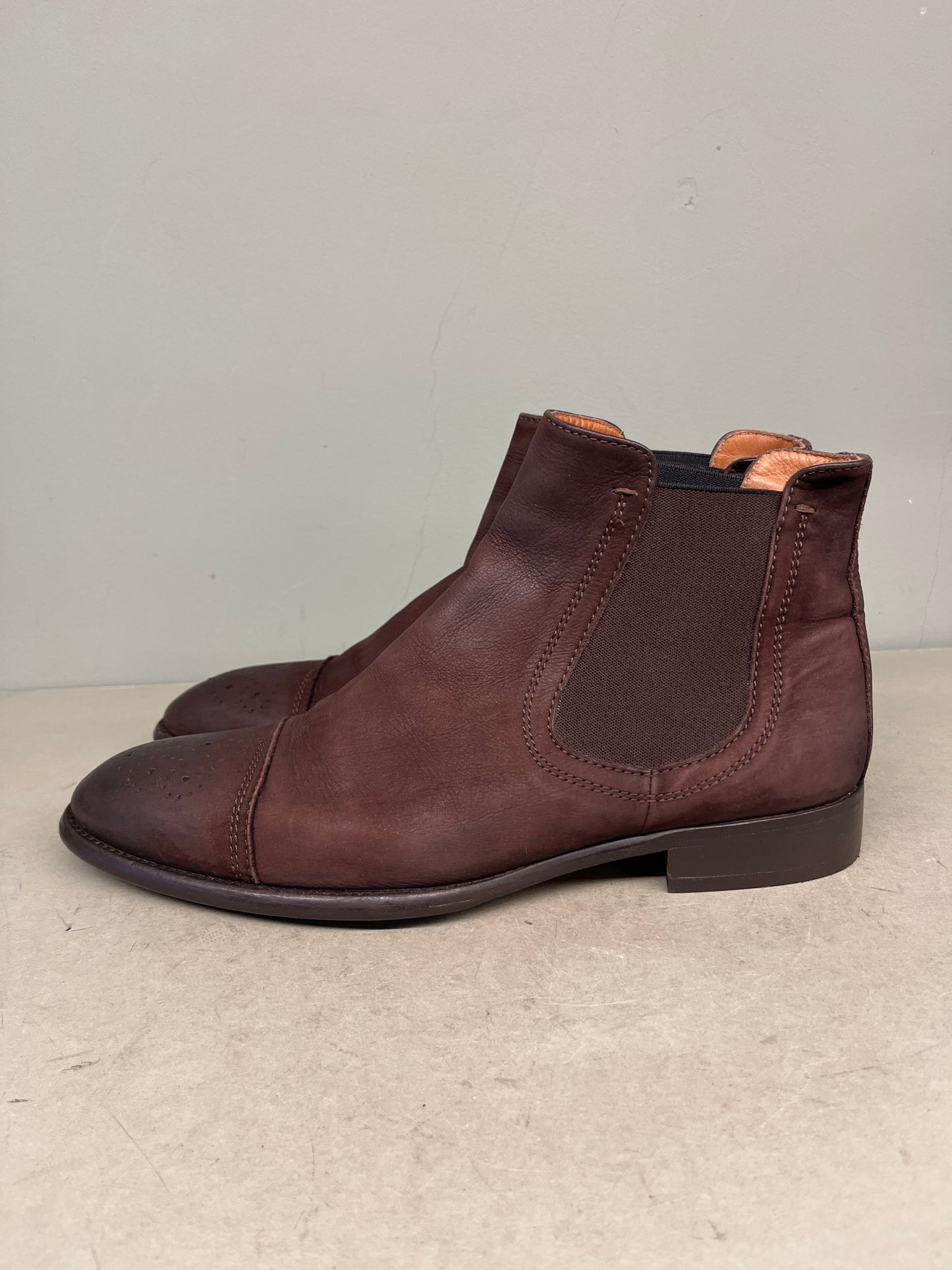 Lotusse | Chelsea Boots | No. 4639