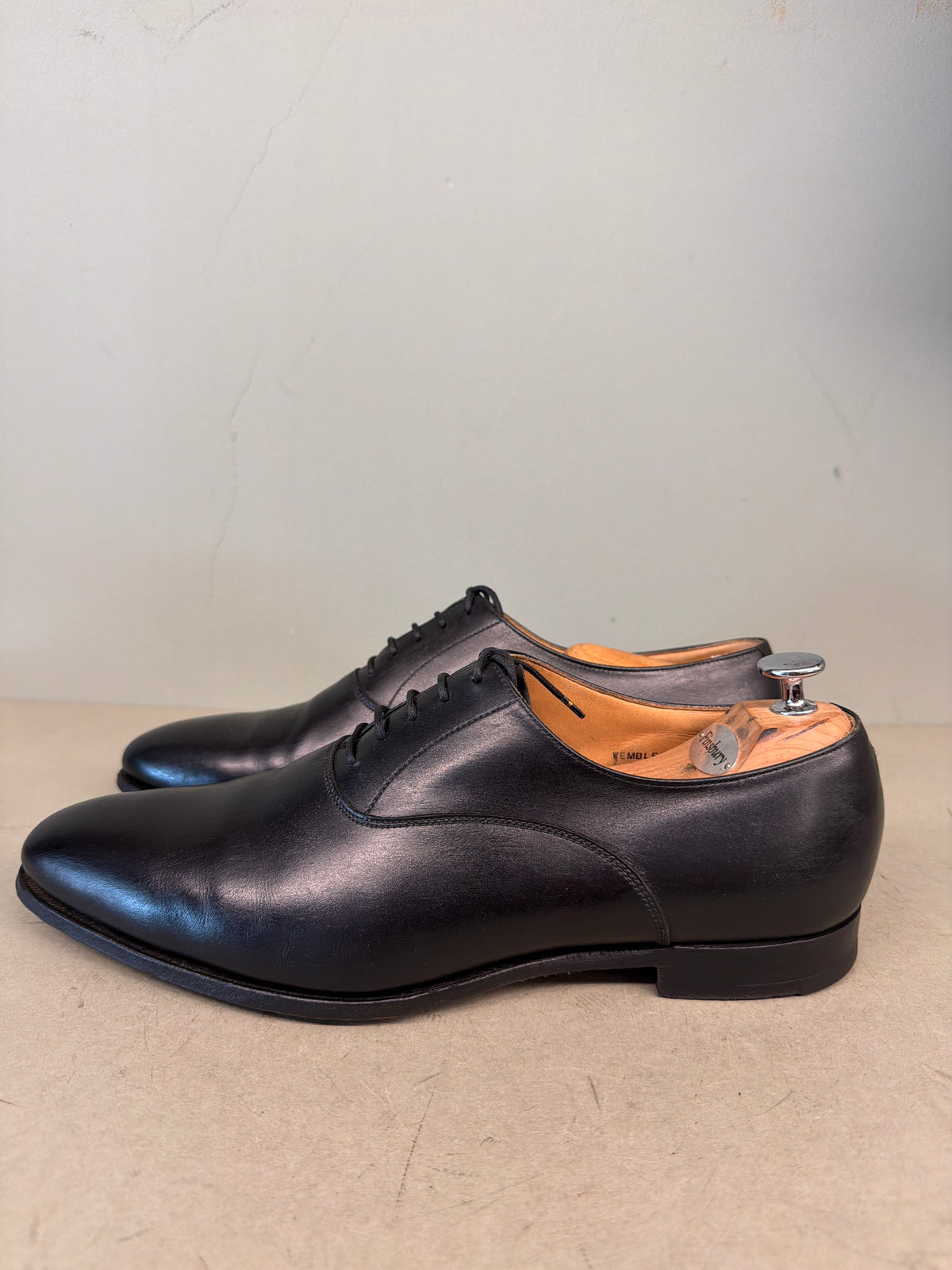 Crockett Jones | Plain Oxford, Modell Wembley | No. 4851