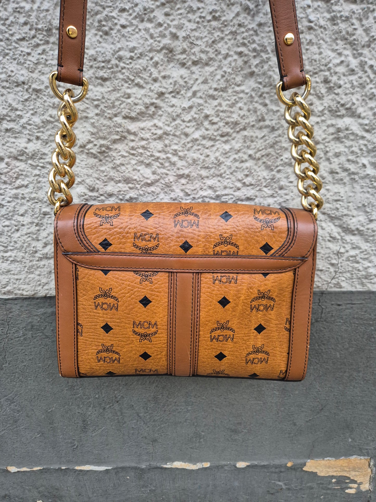 MCM | Umhängetasche/Beutel | No. 4520