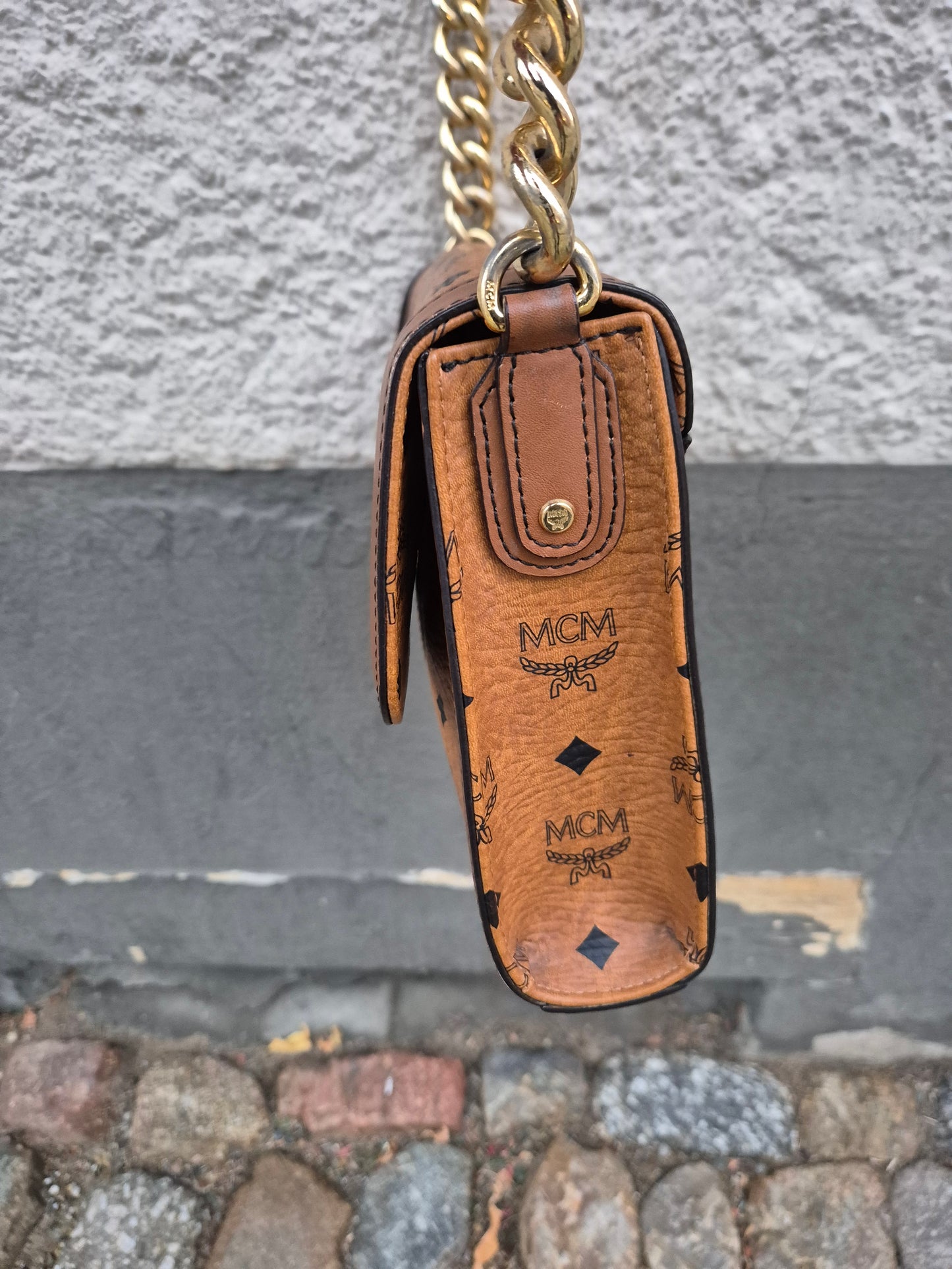 MCM | Umhängetasche/Beutel | No. 4520