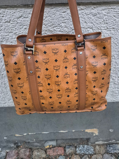 MCM | Shopper | No. 4519