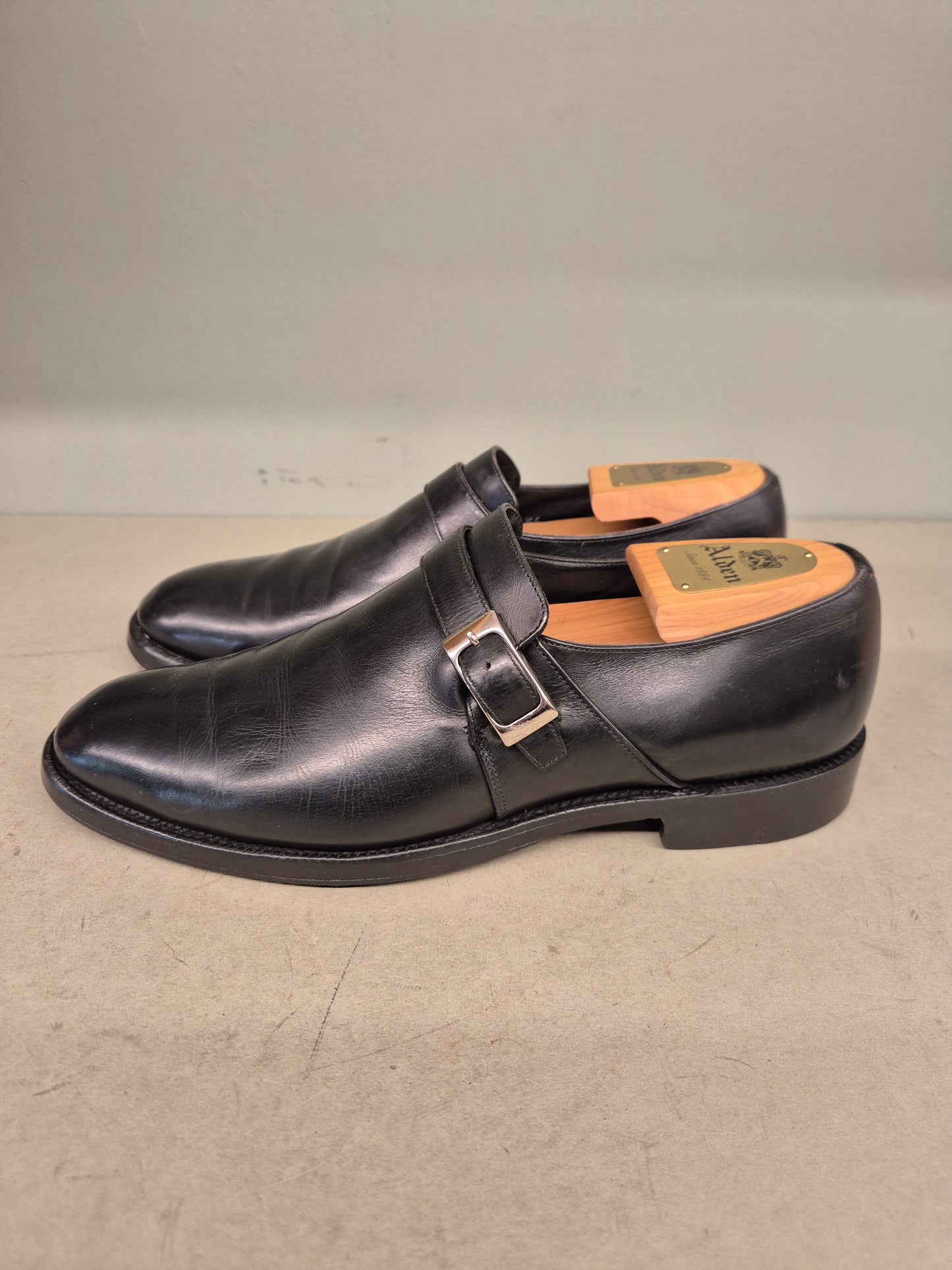 Church  | Single Monk | No. 4515