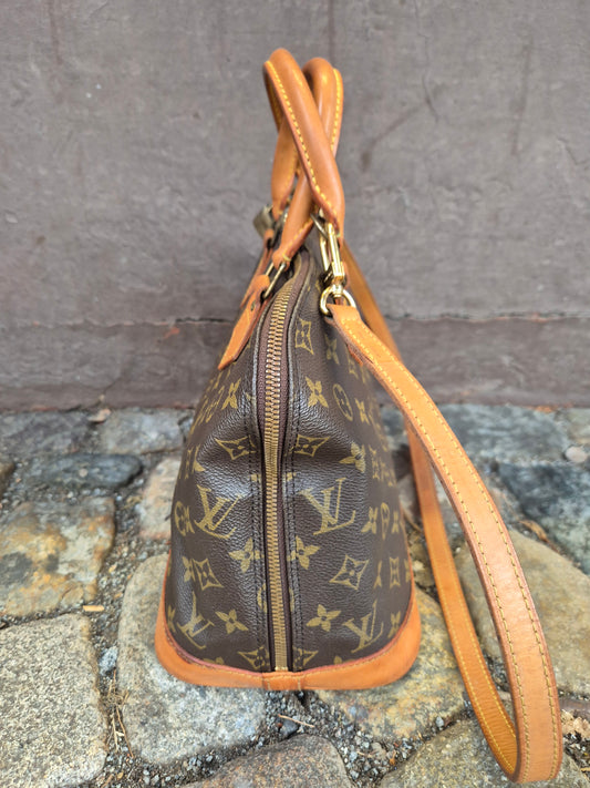 Louis Vuitton | Alma Bandouliere | No. 4478