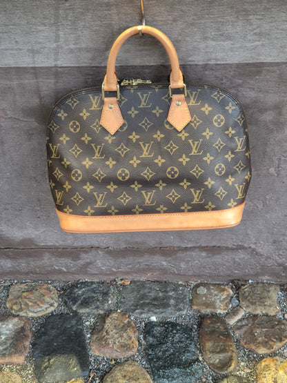 Louis Vuitton  | Alma - BA 0957 | No. 4598